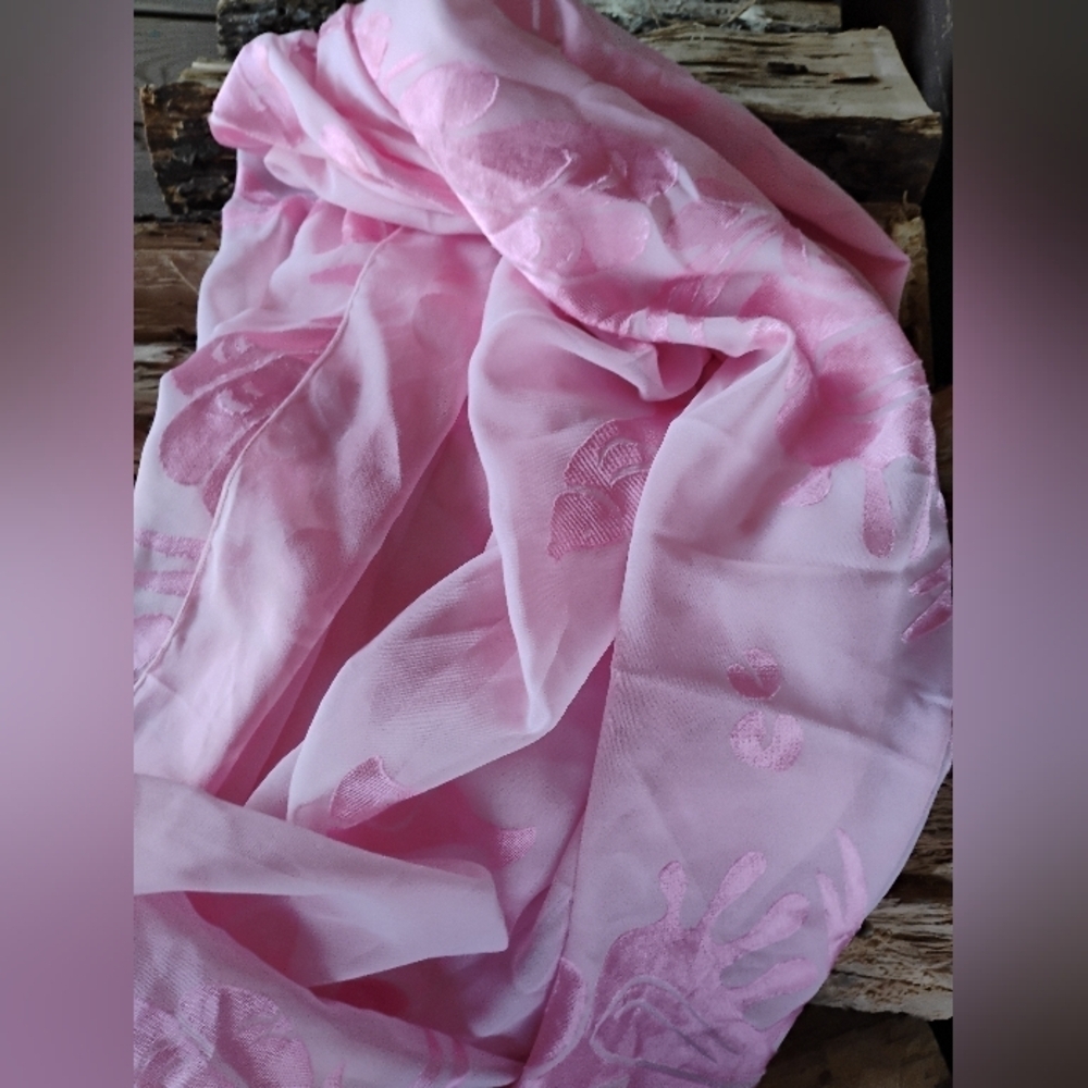 Gorgeous Rima Scarf